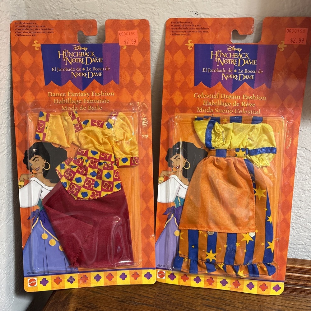 Vtg 1996 Disney Mattel Hunchback of Notre Dame Esmeralda Dress n Play Lot of 2